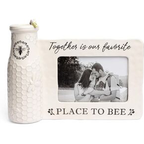 Young's Inc. مزهرية نحلة سيراميك مرفقة بإطار صورة - ديكور مزرعة - ديكورات ريفية للمنزل - عرض 27.94 سم × ارتفاع 20.32 سم إجمالي للصورة 10.16 سم × 15.24 سم in Kuwait