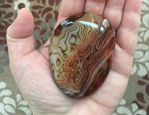 Natural Chakra Reiki Polished Healing Oval Pocket Worry Stone Crystals for Anxiety Stress Relief Therapy (Banded Agate) in Saudi Arabia