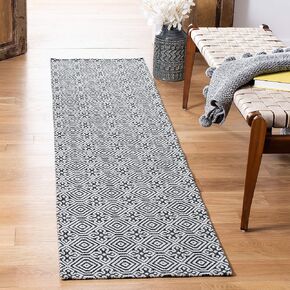 SAFAVIEH Augustine Collection Runner Rug - 2' x 8', Black & Light Grey, Geometric Design, Non-Shedding & Easy Care, Ideal for High Traffic Areas in Living Room, Bedroom (AGT402H)