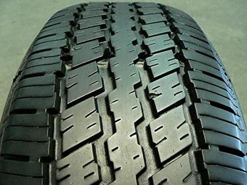 Continental ContiTrac SUV All-Season Tire - 235/70R16 104T in Saudi Arabia