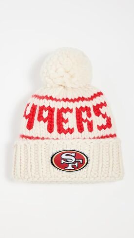 قبعة Lele Sadoughi النسائية البيضاء 49ers مع غزل بوم بوم in Kuwait