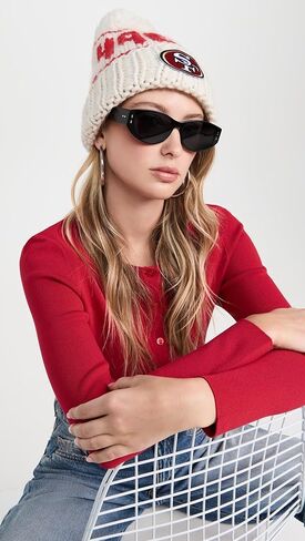 قبعة Lele Sadoughi النسائية البيضاء 49ers مع غزل بوم بوم in Kuwait