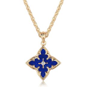 LOYATA Gold Clover Necklace for Women 14K Gold Plated Cubic Zirconia Four Leaf Clover Necklace Lucky Charm Dainty Simple Gold Pendant Necklace for Women Jewelry in Kuwait