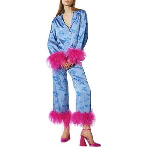 بيجامة ريشة من LILTWIST للنساء من الساتان الحريري قطعتين من Pjs مطبوعة بشكل لطيف مع قميص بأكمام طويلة وعطلة من الفرو ومجموعة سراويل Pj in Kuwait