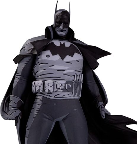 McFarlane Toys DC Direct The Joker Purple Craze: The Joker by Greg Capullo 1:10 Resin Statue in Saudi Arabia