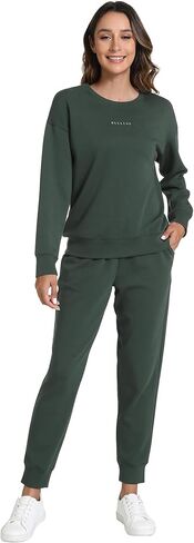 WiWi Womens 2 Piece Outfits Sweatsuit Crewneck Lounge Matching Sweat Sets Fall Fashion with Pockets Tracksuit S-XXL in Kuwait
