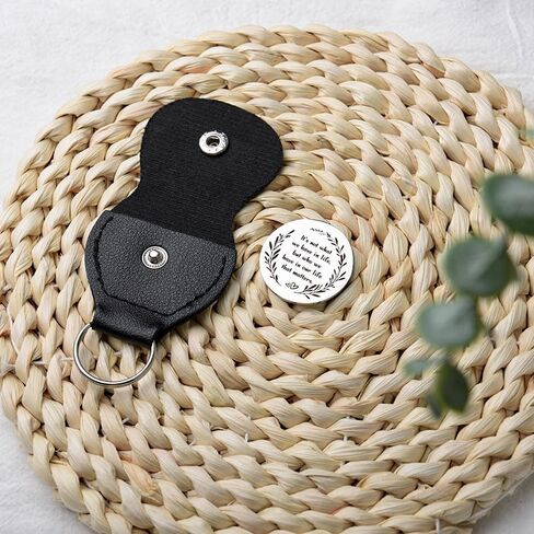 جيب عناق رمز للنساء أمي صديق هدايا عيد ميلاد لها هدايا لمسافات طويلة للرجال أبي ابن سلسلة مفاتيح ملهمة in Kuwait