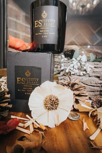 Oud Wood | 10oz | Premium Candle | Scented Candle | Aromatherapy | Essential Fragrance Oils | 100% Soy Wax | Home Décor | Home Fragrance | Housewarming gift | Odor Eliminating | Elusive Scent in Saudi Arabia