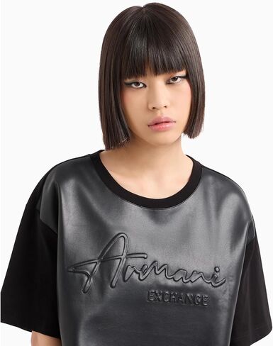 شعار Armani Exchange النسائي ذو المظهر الجلدي المنقوش in Saudi Arabia