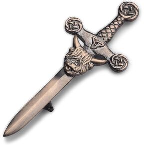 Scottish Highland Cow Kilt Pin - 4 Inch