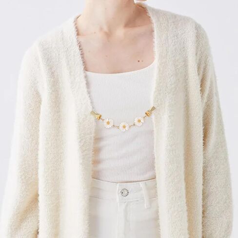 قطعتان من مشابك الشال للنساء، مشابك بروش على شكل عباءة الأقحوان، مشابك سترة وقميص عتيقة، مشابك ياقة للملابس، دبابيس طوق، مشبك عباءة عتيق لعيد الميلاد والهالوين in Kuwait