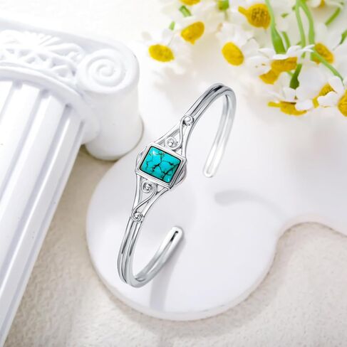 سوار من حجر الفيروز الأصلي المربع للنساء in Kuwait