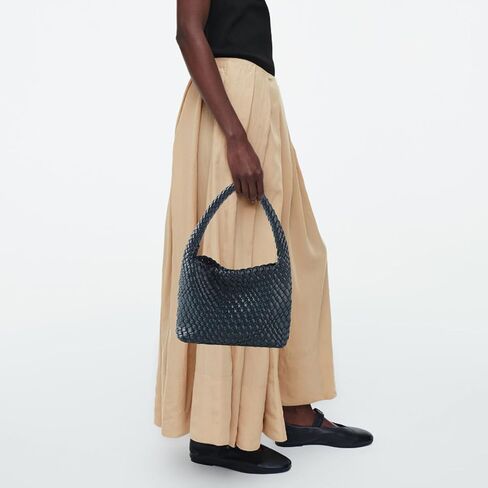 اليدوية حقيبة من القماش المرأة حقائب كتف نباتي حقيبة تسوق جلدية مع المحافظ المنسوجة حمل حقيبة حقيبة كتف حقيبة تحت الإبط in Kuwait