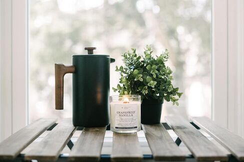 PERIPETI Home Grapefruit + Vanilla Soy Candle - Long-Lasting Scented Candle with a Wooden Wick for Relaxing Aromatherapy - 8.5oz Natural Wax for Home, Spa, or Gift in Saudi Arabia