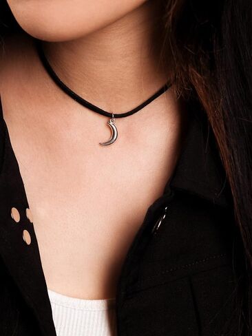 Sacina Goth Boho Hippie Crescent Moon Choker Necklace، قلادة سوداء، عيد الهالوين عيد الميلاد السنة الجديدة Goth Boho مجوهرات هدية للنساء in Saudi Arabia