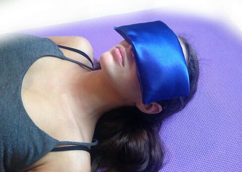 Lavender Eye Pillow- Silky Eye Pillow for Yoga, Meditation Relaxation. This Eye Mask Is Perfect for Sleeping. Made of Lavender Flowers Organic Flax Seed. Get One for Yourself or As a Gift. in Saudi Arabia