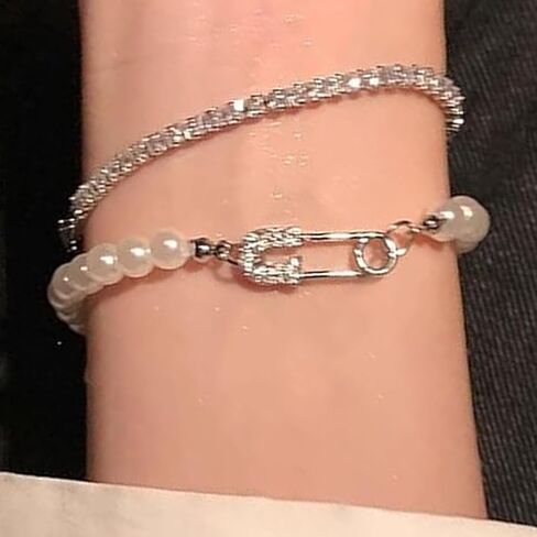 Pearl Bracelets for Women Handmade Pearl Bracelet Dainty 14k Gold Plated Pearls Beaded Chain Bracelets Jewelry Pearl Jewelry Women Gift for Christmas in Kuwait