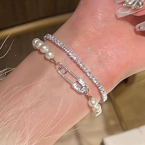 Pearl Bracelets for Women Handmade Pearl Bracelet Dainty 14k Gold Plated Pearls Beaded Chain Bracelets Jewelry Pearl Jewelry Women Gift for Christmas in Kuwait