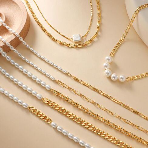 Dainty Created Pearl Choker Necklaces for Women 18K Gold Plated Pearl Chain Necklace Trendy Simple Pearl Necklace for Women in Saudi Arabia