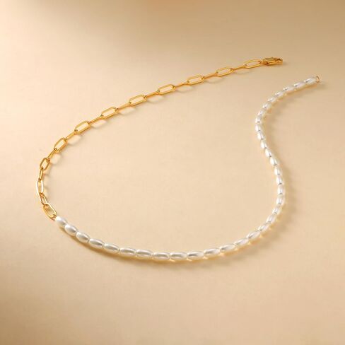 Dainty Created Pearl Choker Necklaces for Women 18K Gold Plated Pearl Chain Necklace Trendy Simple Pearl Necklace for Women in Saudi Arabia