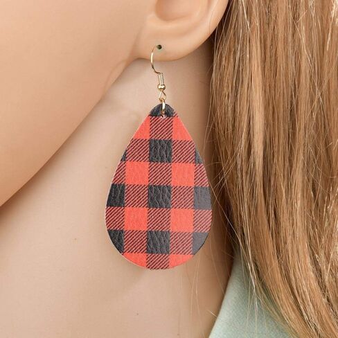 Buffalo Plaid Earrings for Women Christmas Plaid Earrings Lightweight Faux Leather Teardrop Dangle Earrings for Women Xmas Plaid Leather Earrings in Saudi Arabia