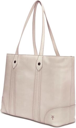 فراي ميليسا شوبر in Kuwait