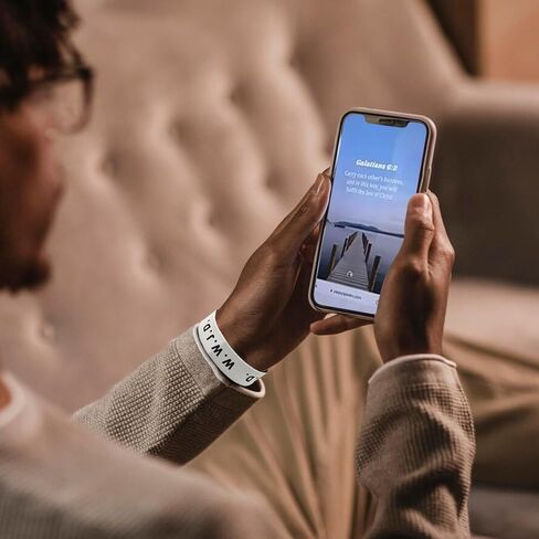 أساور آية الكتاب المقدس مع NFC، سوار آية الكتاب المقدس اليومي المسيحي، آية الكتاب المقدس الملهمة مع موسيقى NFC، سوار الكتاب المقدس يمكن ارتداؤها أساور المعصم المسيحية هدايا الكتاب المقدس للرجال والنساء in Kuwait