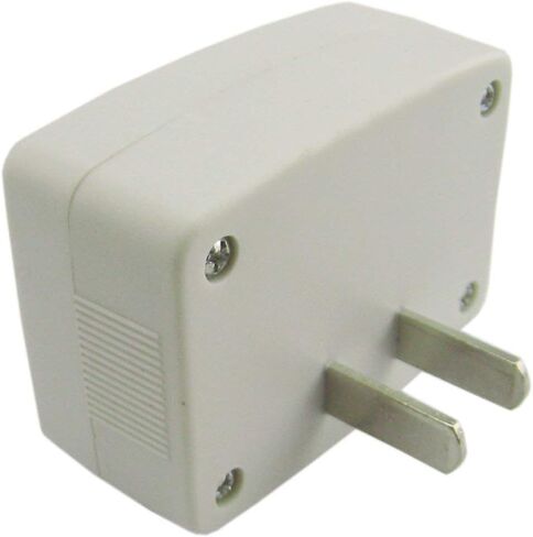 Yeeco LCD Digital Voltmeter, Flat US Plug Volt Panel Meter AC 80-300V, Voltage Tester 110V 220V, Voltage Measuring Monitor, Gauge Household Power Amp Meter in Kuwait