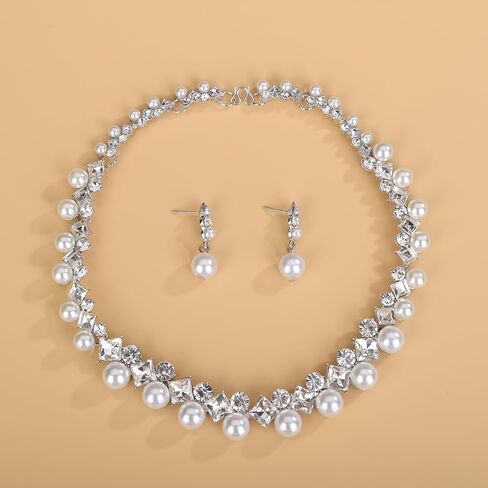 مجموعة أقراط قلادة من اللؤلؤ الكريستالي اللامع مجموعة أقراط فضية مطلية بالذهب من حجر الراين واللؤلؤ مجموعة أقراط من اللؤلؤ الكريستالي الأنيق للنساء لحفلات الزفاف in Kuwait