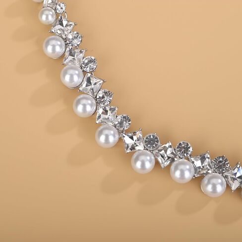 مجموعة أقراط قلادة من اللؤلؤ الكريستالي اللامع مجموعة أقراط فضية مطلية بالذهب من حجر الراين واللؤلؤ مجموعة أقراط من اللؤلؤ الكريستالي الأنيق للنساء لحفلات الزفاف in Kuwait