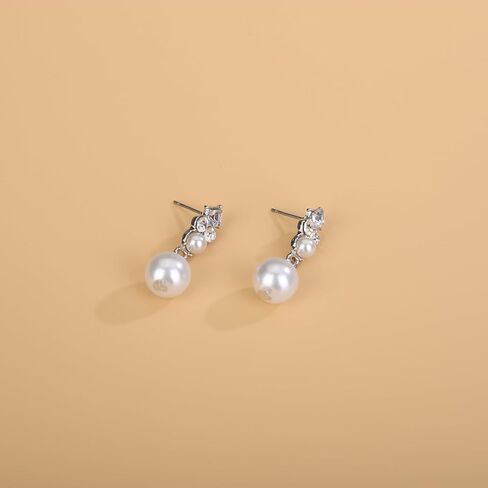 مجموعة أقراط قلادة من اللؤلؤ الكريستالي اللامع مجموعة أقراط فضية مطلية بالذهب من حجر الراين واللؤلؤ مجموعة أقراط من اللؤلؤ الكريستالي الأنيق للنساء لحفلات الزفاف in Kuwait