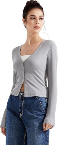 سترة SUUKSESS النسائية خفيفة الوزن مضلعة ورقبة على شكل حرف V وأزرار لأعلى وأكمام طويلة in Kuwait