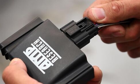 AMP Research RealTruck PowerStep Plug-N-Play | Fits 2015-2020 Cadillac Escalade/Esc. ESV, Chevrolet Suburban/Tahoe, GMC Yukon/Yukon XL | 76127-01A-B | Ergonomic, Rust-Proof Aluminum, True Flush Mount in Saudi Arabia