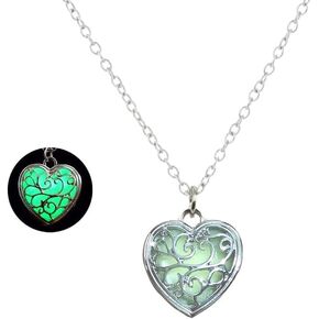 Chunky Heart Necklace Luminous Heart Pendant Necklace Valentine's Day love heart choker necklace for Women men halloween jewelry gift