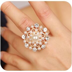 Xerling Elegant Floral Pearl Statement Big Cocktail Rings for Women Boho Rings Aesthetic Rhinestone Finger Rings for Teens Party Prom