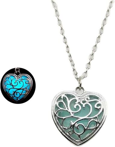 Chunky Heart Necklace Luminous Heart Pendant Necklace Valentine's Day love heart choker necklace for Women men halloween jewelry gift in Saudi Arabia