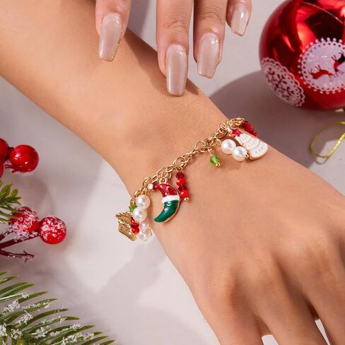Christmas Charm Bracelets Cute Christmas Tree Pendant Bracelet Colorful Beaded Santa Claus Christmas Tree Stockings Snowflake Gift Box wreath crutch Candy Elk Pendant Bracelet for Christmas Party in Saudi Arabia
