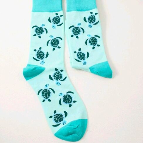 Beach Socks, Vacation Sea Turtle Mismatched Asymmetric Socks Funny Creative Unique Crew Ankle Dress Cute Novelty in Saudi Arabia