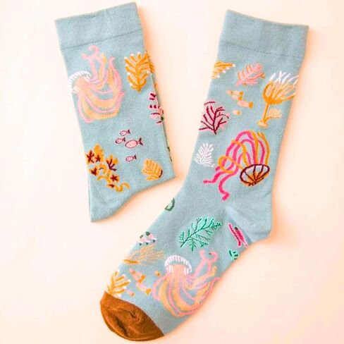 Beach Socks, Vacation Sea Turtle Mismatched Asymmetric Socks Funny Creative Unique Crew Ankle Dress Cute Novelty in Saudi Arabia