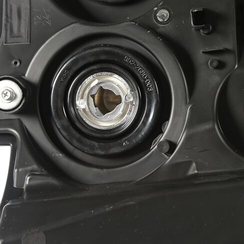 مصابيح هالوجين أمامية متوافقة مع 2007-2014 Chevy Suburban Tahoe/ 2007-2013 Chevy Avalanche مجموعة مصابيح أمامية بديلة من الكروم 20760578 20760579 (جانب السائق والراكب) in Kuwait