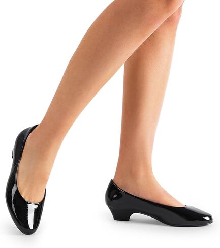 حذاء نسائي من DREAM PAIRS بكعب منخفض مكتنز | حذاء بكعب منخفض مقاس 1.5 بوصة ومقدمة مستديرة مريح للعمل المكتبي الكاجوال in Kuwait