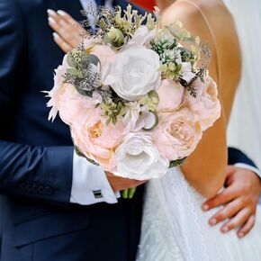 Wedding Bouquets for Bride, Artificial Flower Bouquet for Wedding Bridal Bouquets for Bride/Bridesmaid, Multicolor Bouquets with Silk Ribbon [Cream White]