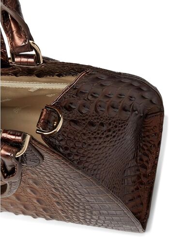 براهمين أدريان in Kuwait