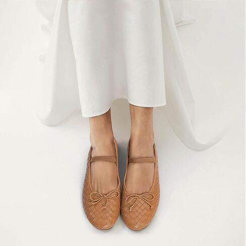 أحذية باليه مسطحة منسوجة للنساء من ماري جين ذات مقدمة اللوز وأحذية راقصة الباليه ذات شريط مطاطي in Kuwait