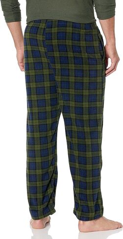 Essentials by Seven Apparel Men's Long-Sleeve Top and Fleece Bottom Pajama Set in Saudi Arabia