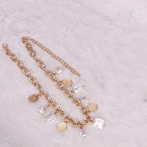Baroque Pearl Necklace for Women Square Ellipse Pearl Pendant Necklace Coin Pendant Necklace Pearl Chunky Necklace Irregular Pearl Necklace Dainty Pearl Jewelry for Women in Kuwait