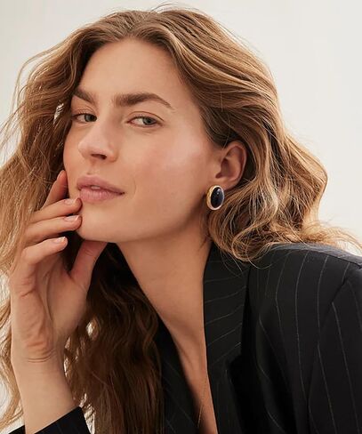 Gold Chunky Earrings for Women Vintage Earrings - Black and Gold Earrings Stone - Gold Stud Earrings Onyx - Dainty Earrings Hypoallergenic Jewelry in Saudi Arabia