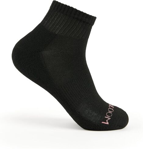 جوارب Fruit of the Loom للكاحل للنساء - 8 أزواج، دعم للقوس، مبطنة ناعمة، جوارب رياضية ربع سنوية قابلة للتنفس مقاس 4-10 in Kuwait