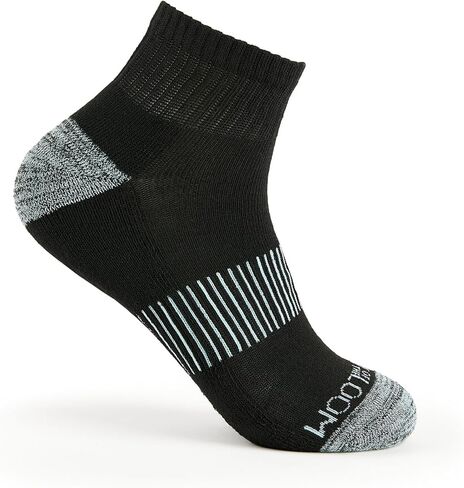 جوارب Fruit of the Loom للكاحل للنساء - 8 أزواج، دعم للقوس، مبطنة ناعمة، جوارب رياضية ربع سنوية قابلة للتنفس مقاس 4-10 in Kuwait