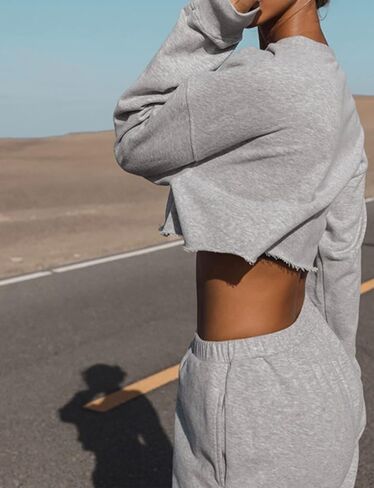 سويت شيرت نسائي من الصوف المقصوص بياقة دائرية وأكمام طويلة، بلوفر كاجوال، قطع علوية قصيرة in Kuwait